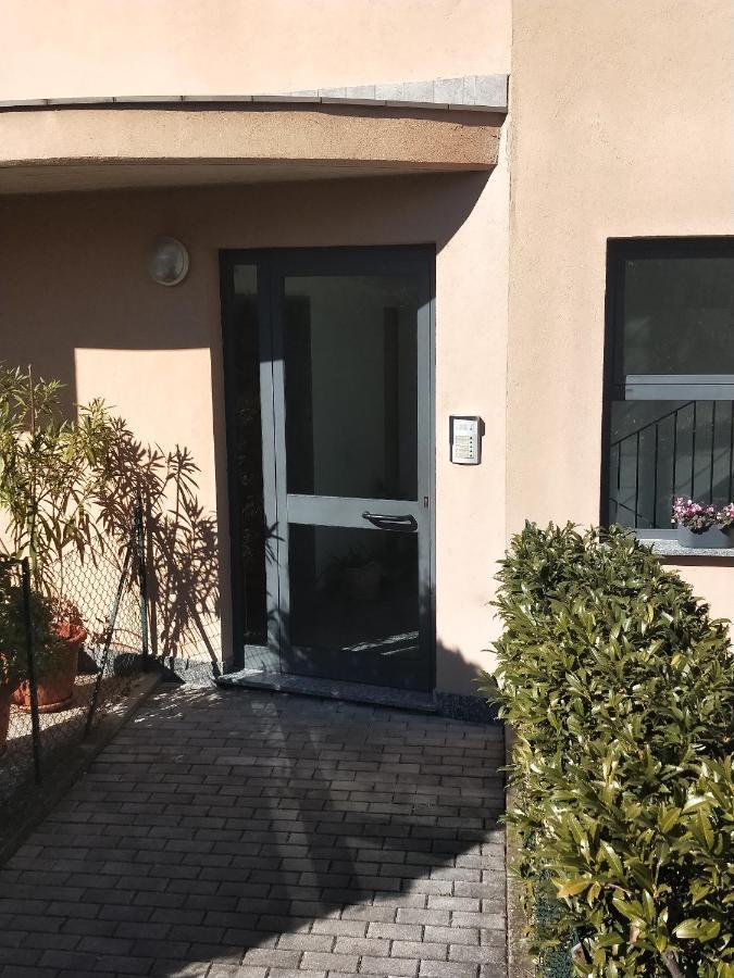 La Casa Del Cuore - Luxury Apartment Olgiate Comasco Екстер'єр фото