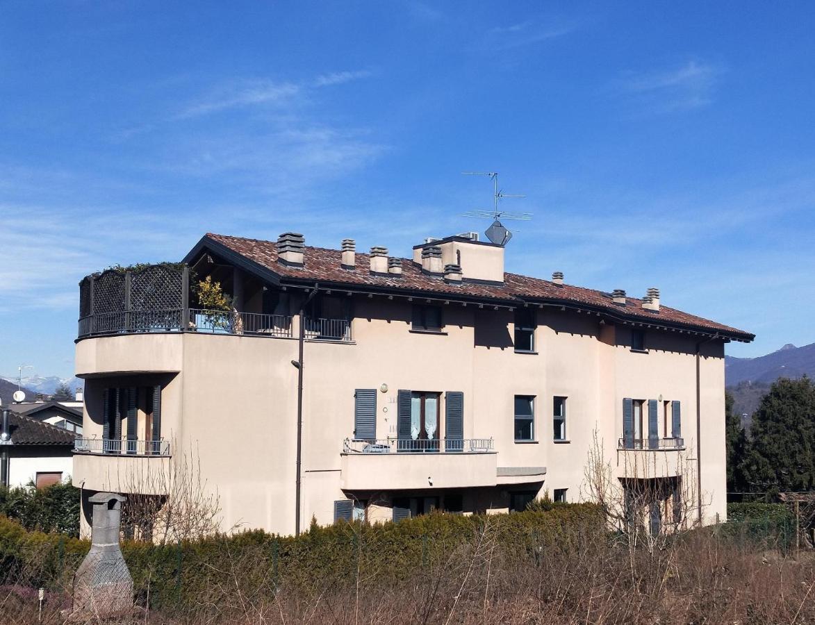 La Casa Del Cuore - Luxury Apartment Olgiate Comasco Екстер'єр фото
